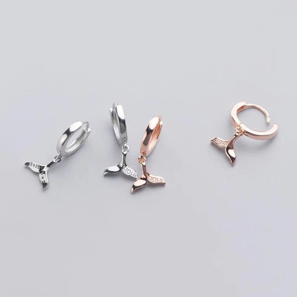 NEW 925 Sterling Silver Mermaid Tail Hoop Earrings - Picture 2 of 5